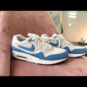 Nike air max ones, size 8.